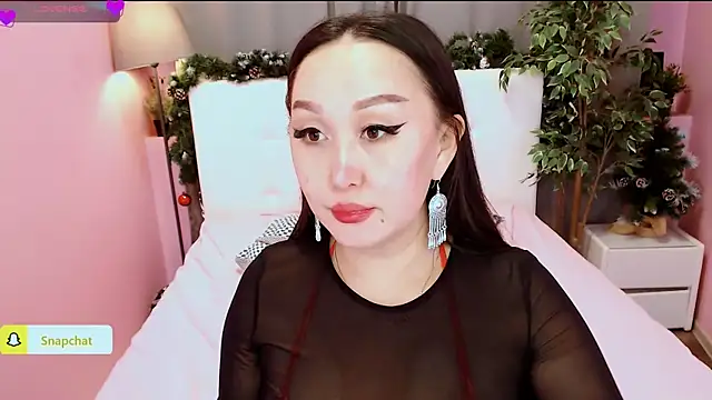 Snapshot of Julianna_Jami chatting on 5, 1, 2025 Julianna Jami online show from 5, 1, 2025