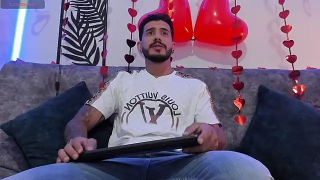 Snapshot of Bruno_Mattos chatting on 14, 2, 2025 Bruno Mattos online show from 14, 2, 2025