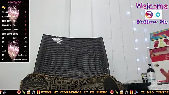 SofiaMadisson online show from 10, 1, 2025