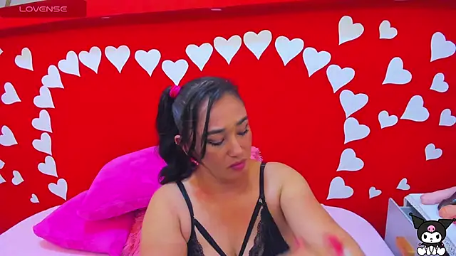 charlotte-11 online show from 17, 3, 2025