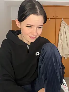 RoxiBlack online show from 7, 2, 2026