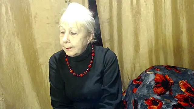  Estelitta 5 online show from 17, 3, 2025