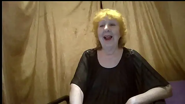 Snapshot of _Estelitta_5 chatting on 4, 8, 2026 Estelitta 5 online show from 4, 8, 2026