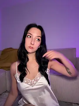  Juliette online show from 3, 6, 2026
