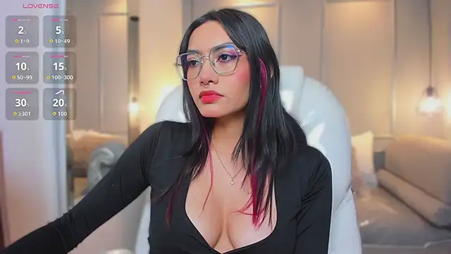 AzuraKindong online show from 3, 2, 2026