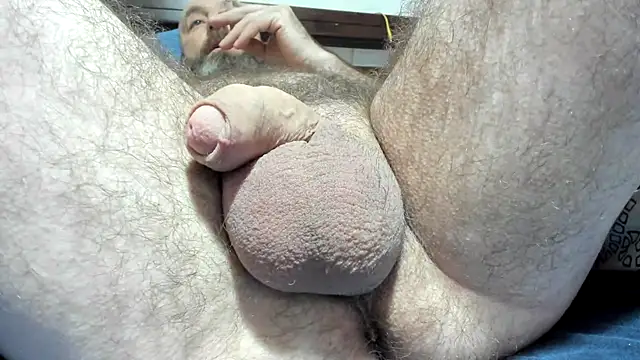 Snapshot of CTPuIITu3 chatting on 4, 2, 2025 CTPuIITu3 online show from 4, 2, 2025