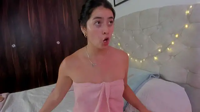 Snapshot of ChanellGV chatting on 6, 2, 2025 ChanellGV online show from 6, 2, 2025