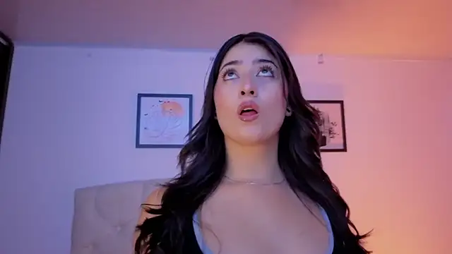 Snapshot of ChanellGV chatting on 8, 10, 2025 ChanellGV online show from 8, 10, 2025