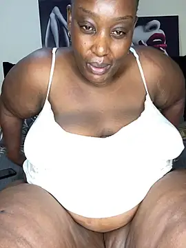 Snapshot of MsWhiteChocolatte chatting on 23, 2, 2025 MsWhiteChocolatte online show from 23, 2, 2025