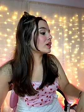 Juanelopez1 online show from 12, 11, 2025