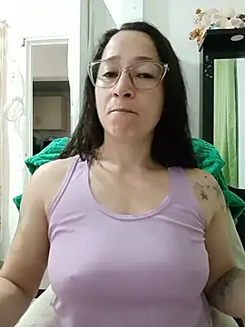 Snapshot of emilypoppy3 chatting on 10, 7, 2026 emilypoppy3 online show from 10, 7, 2026