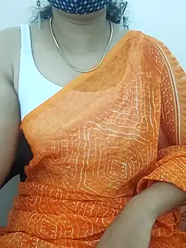 Snapshot of Angleannie chatting on 2, 11, 2025 Angleannie online show from 2, 11, 2025