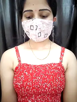 Snapshot of Angleannie chatting on 5, 11, 2025 Angleannie online show from 5, 11, 2025