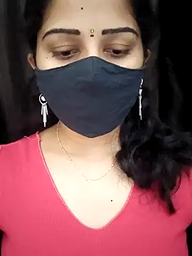 Snapshot of Angleannie chatting on 7, 11, 2025 Angleannie online show from 7, 11, 2025