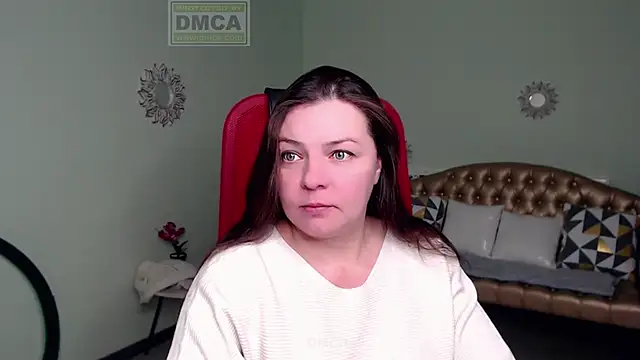 Lily flower7 online show from 6, 2, 2025