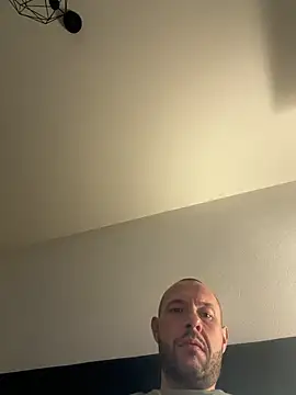 Snapshot of Guitccch chatting on 13, 2, 2026 Guitccch online show from 13, 2, 2026