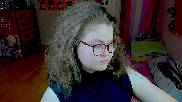 Snapshot of Sashy_Way chatting on 7, 7, 2026 Sashy Way online show from 7, 7, 2026