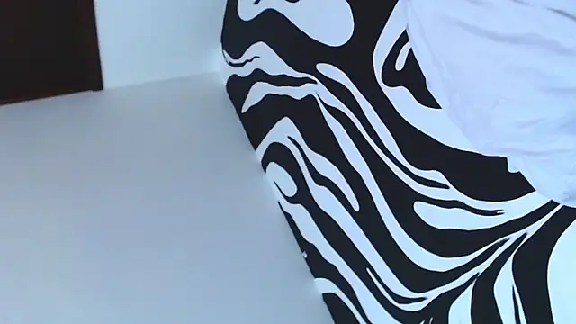 lilith luv online show from 13, 1, 2025