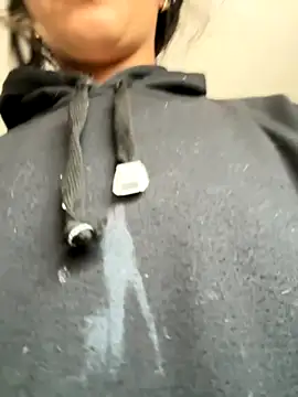 Snapshot of Mila_Morgan chatting on 19, 11, 2025 Mila Morgan online show from 19, 11, 2025