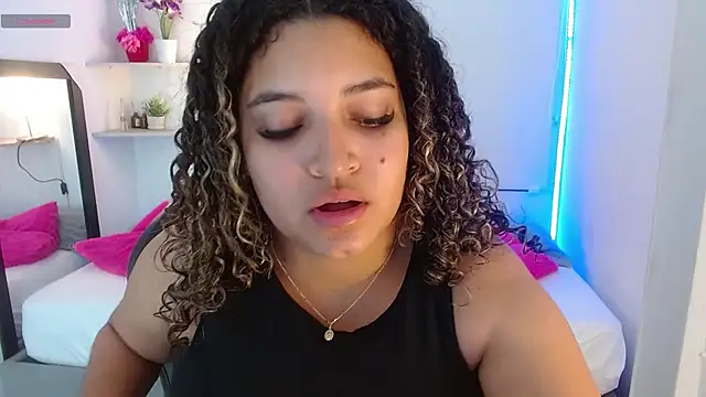 Julia Boobs online show from 16, 10, 2025