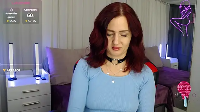 Snapshot of ElisaJane chatting on 22, 12, 2024 ElisaJane online show from 22, 12, 2024