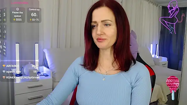 Snapshot of ElisaJane chatting on 10, 1, 2025 ElisaJane online show from 10, 1, 2025