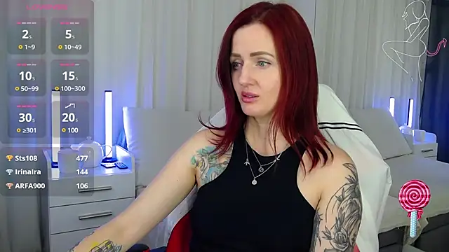 Snapshot of ElisaJane chatting on 1, 2, 2025 ElisaJane online show from 1, 2, 2025