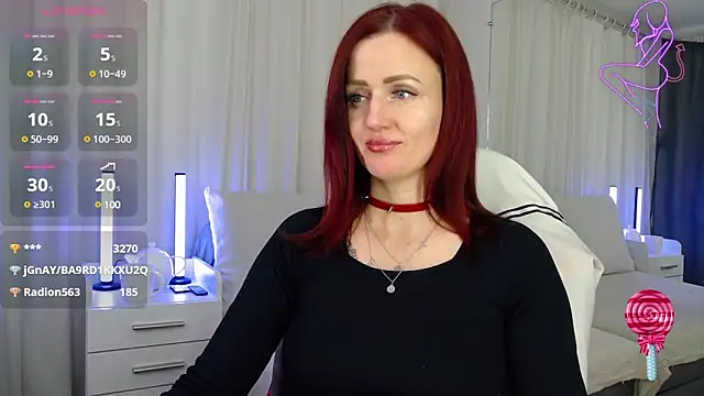 Snapshot of ElisaJane chatting on 8, 2, 2025 ElisaJane online show from 8, 2, 2025