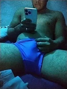 Snapshot of Woofer_dick chatting on 28, 11, 2025 Woofer dick online show from 28, 11, 2025