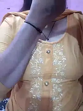 Snapshot of Cute_nidhi chatting on 4, 12, 2024 Cute nidhi online show from 4, 12, 2024