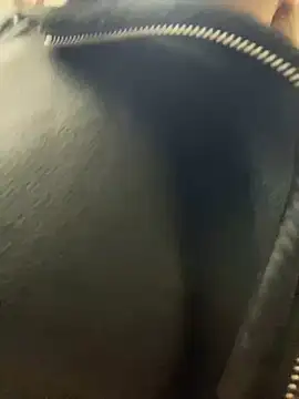 Snapshot of MerlinDave chatting on 5, 1, 2025 MerlinDave online show from 5, 1, 2025