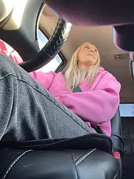 Snapshot of MerlinDave chatting on 15, 1, 2025 MerlinDave online show from 15, 1, 2025