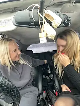 Snapshot of MerlinDave chatting on 9, 2, 2025 MerlinDave online show from 9, 2, 2025