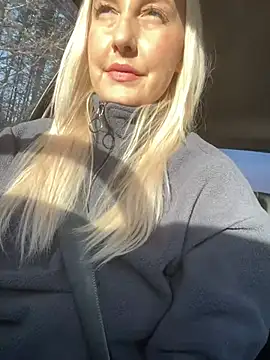 Snapshot of MerlinDave chatting on 15, 2, 2025 MerlinDave online show from 15, 2, 2025