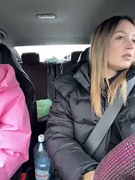 Snapshot of MerlinDave chatting on 6, 3, 2025 MerlinDave online show from 6, 3, 2025