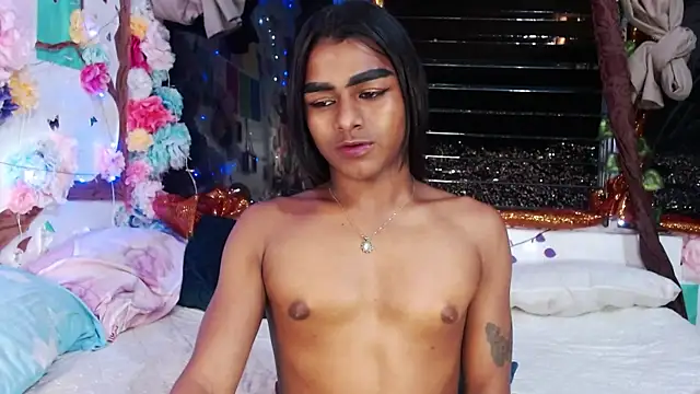 Snapshot of Karly_coffe chatting on 30, 12, 2024 Karly coffe online show from 30, 12, 2024