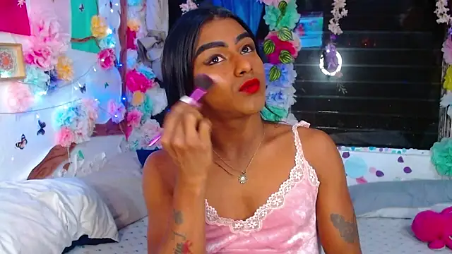 Snapshot of Karly_coffe chatting on 14, 2, 2025 Karly coffe online show from 14, 2, 2025