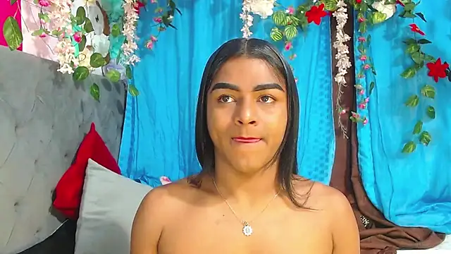 Snapshot of Karly_coffe chatting on 19, 11, 2025 Karly coffe online show from 19, 11, 2025