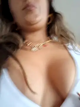 Snapshot of lauramcdowell1 chatting on 21, 11, 2025 lauramcdowell1 online show from 21, 11, 2025