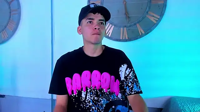 Mike 0233  online show from 12, 1, 2025