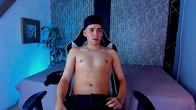 Mike 0233  online show from 13, 9, 2025