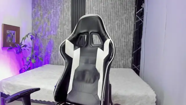 Mike 0233  online show from 7, 11, 2025