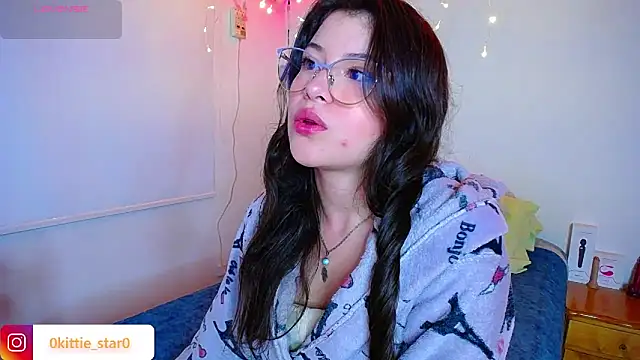 juli05star20 online show from 25, 1, 2025