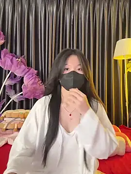 Nacy-Moonlight online show from 4, 3, 2025