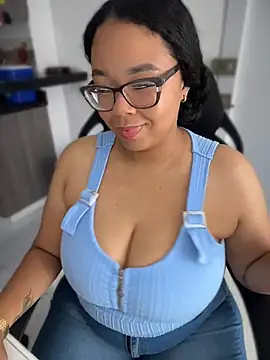 XMara online show from 15, 4, 2026