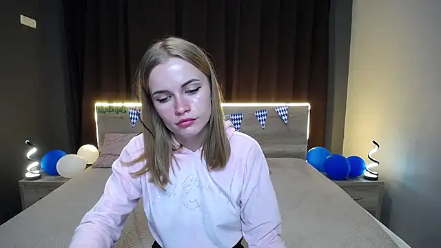 Snapshot of MargaritaKiss chatting on 23, 9, 2025 MargaritaKiss online show from 23, 9, 2025