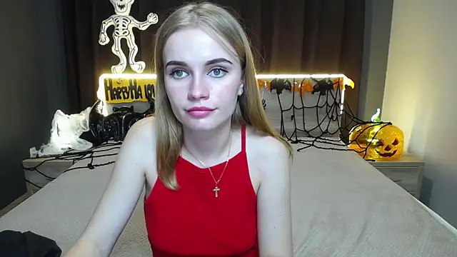 Snapshot of MargaritaKiss chatting on 15, 10, 2025 MargaritaKiss online show from 15, 10, 2025