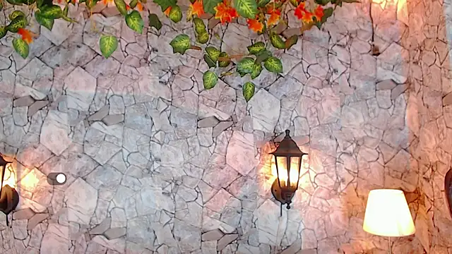 SexyJuliii21 online show from 8, 12, 2024