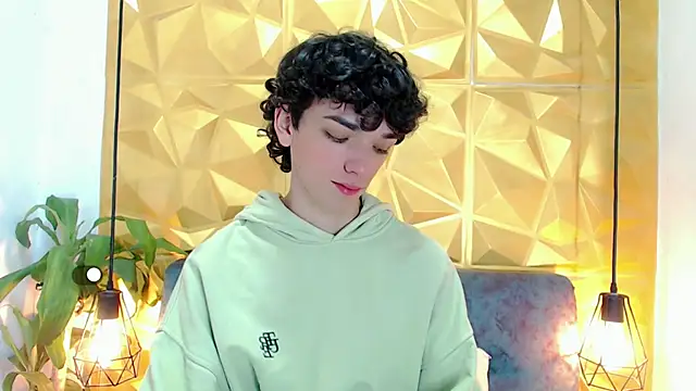 SexyJuliii21 online show from 19, 1, 2025