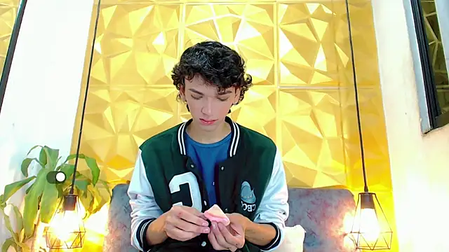 SexyJuliii21 online show from 20, 1, 2025